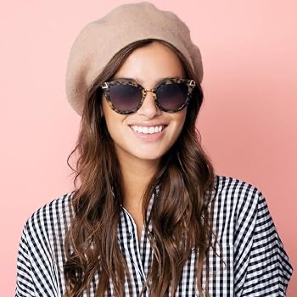 Sonix Melrose Black Sunglasses - Picture 2 of 5